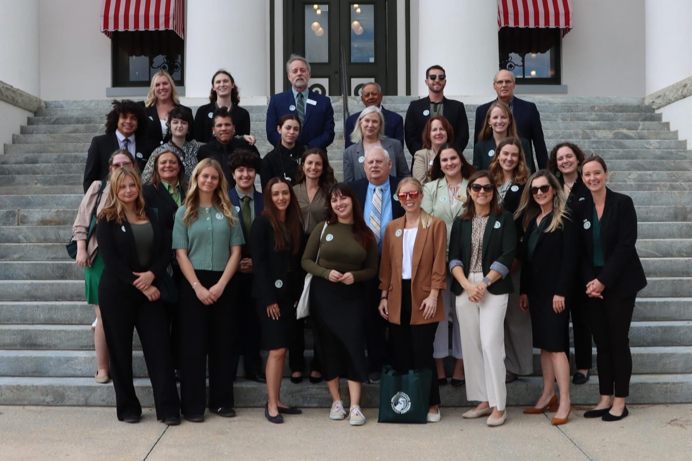 Large Group Photo In Front Of Capitol